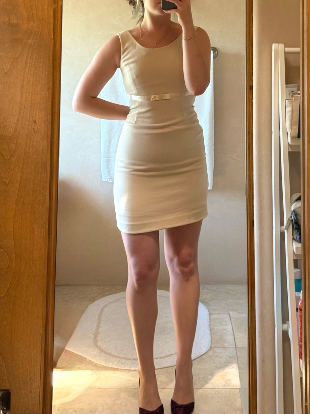 Vintage Cream Sleeveless Mini Dress with Waist Accent